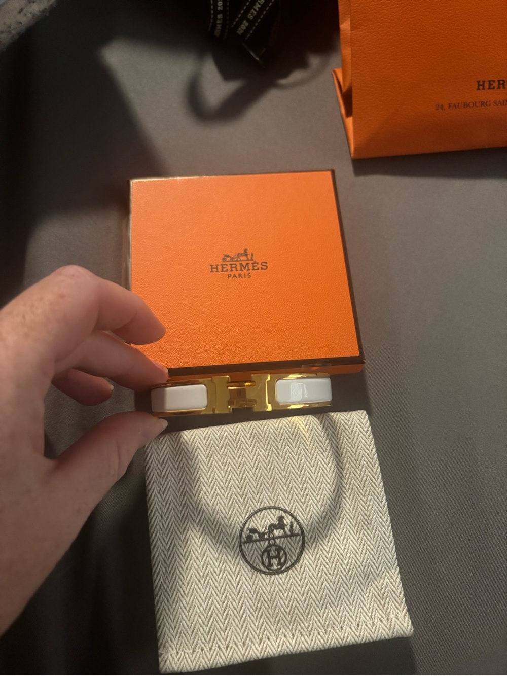 White and gold Hermes bracelet